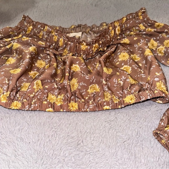 Altar D’state floral off shoulder top - Picture 12 of 14